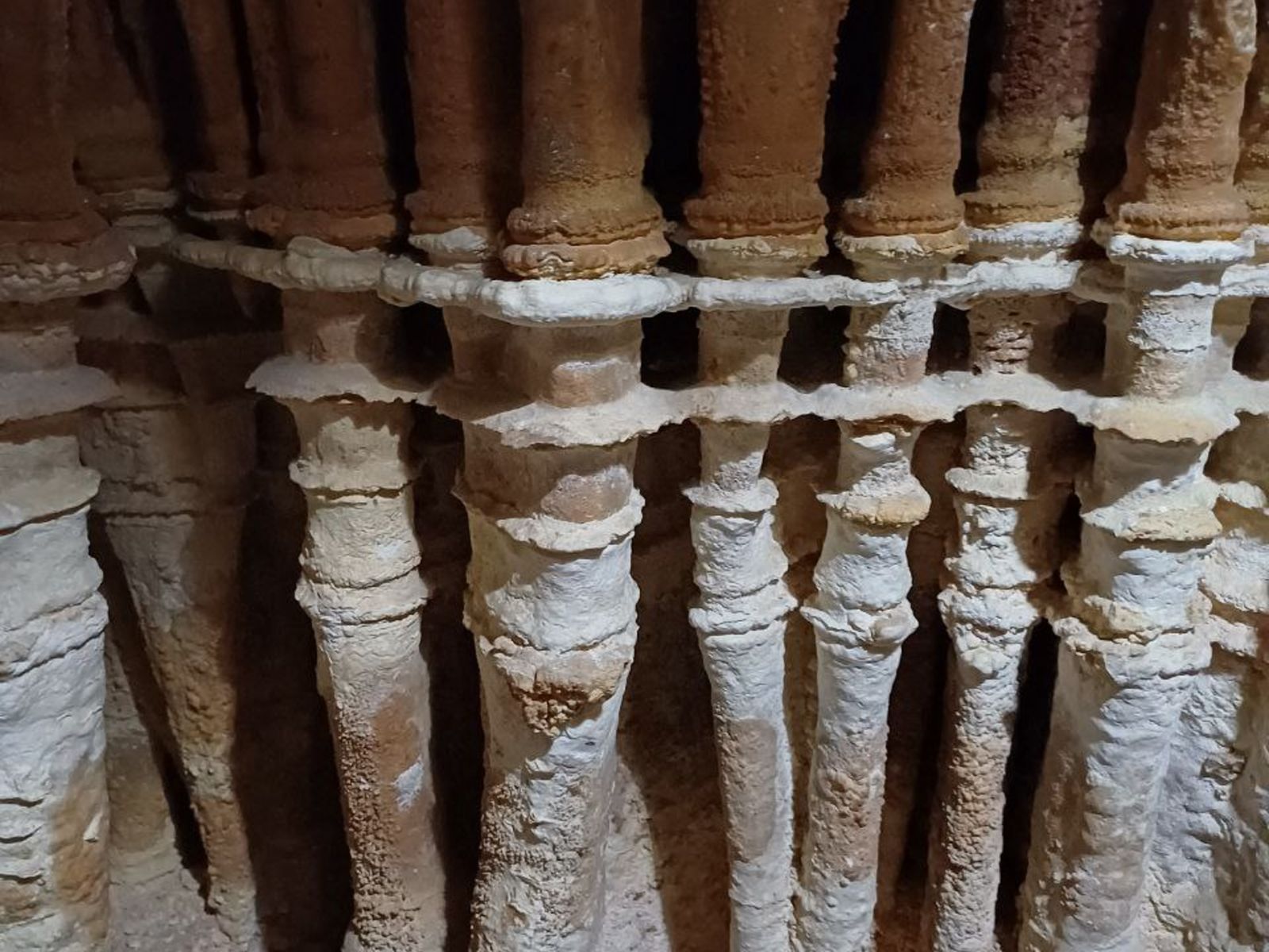 Сталагнаты