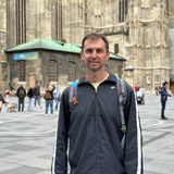 Иван , гид в Ялте