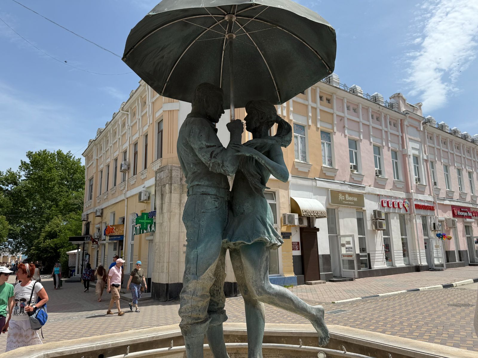 Памятники Феодосии