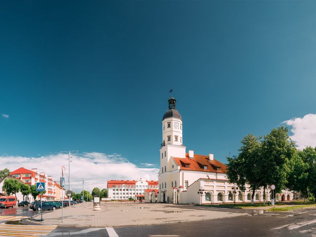 Экскурсия из Минска по замкам Беларуси: Мир и Несвиж