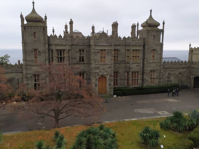 Экскурсия во дворцы Большой Ялты: Ливадия, Алупка и Массандра