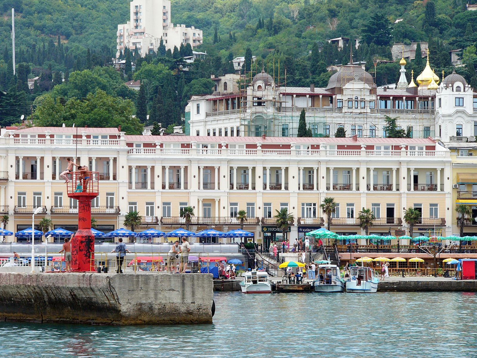 Ялтинская набережная. Вид с моря