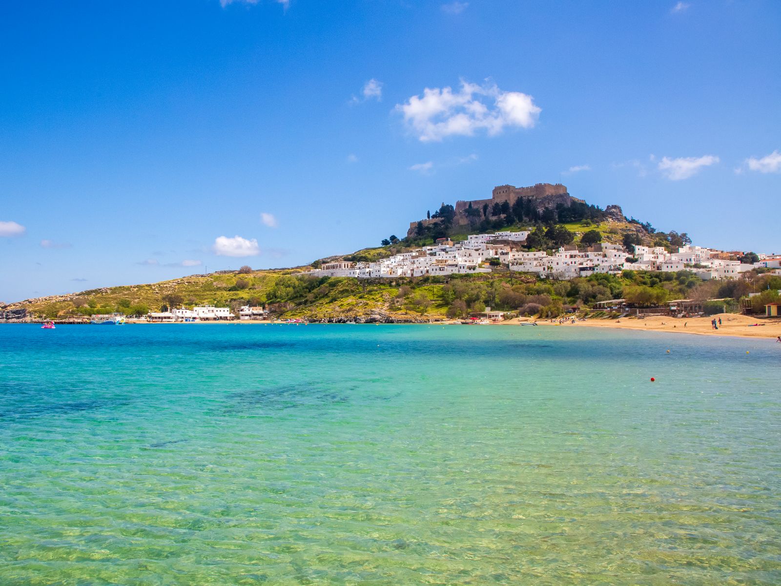 Живописная бухта