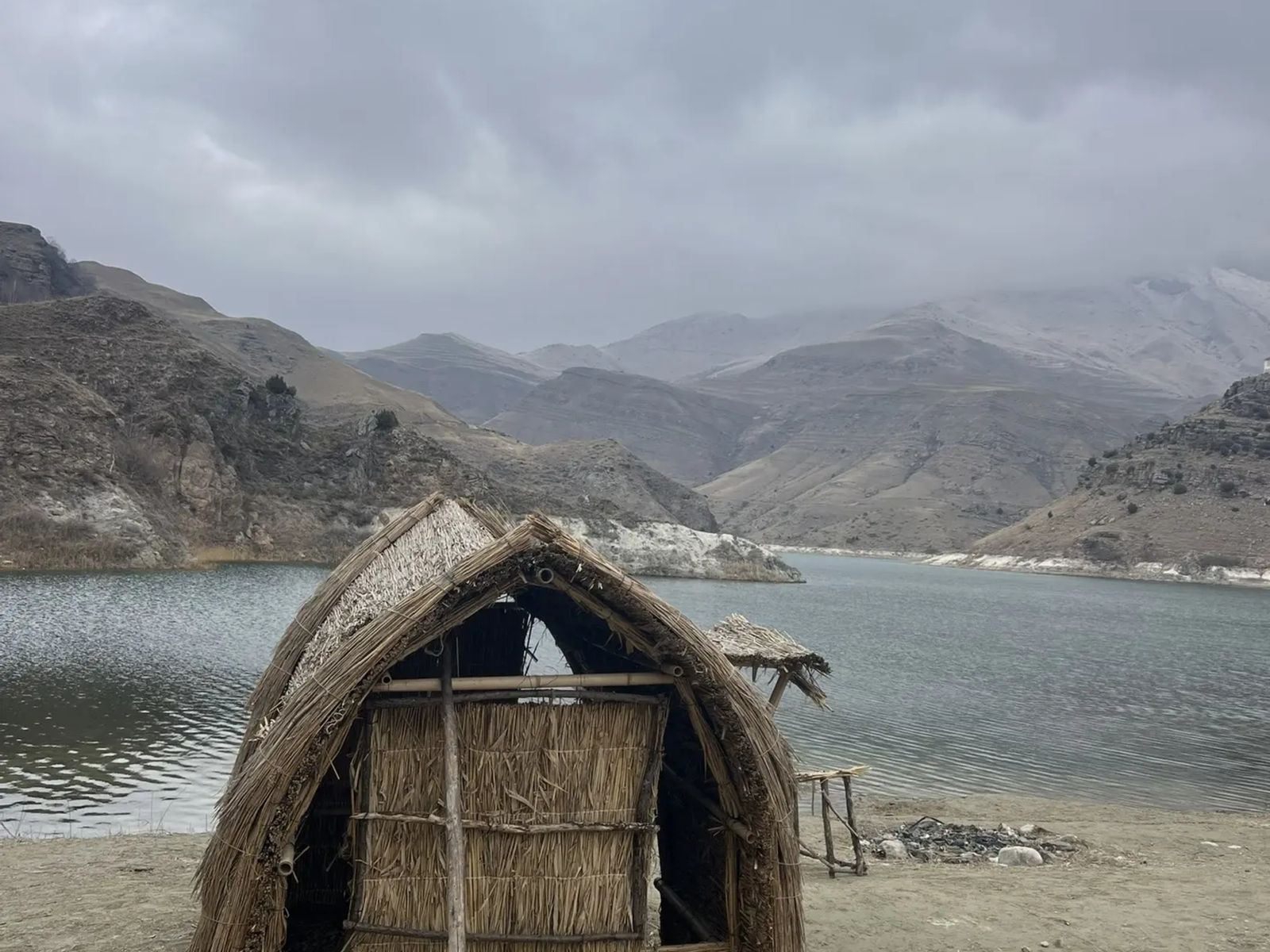 На озере гижгит снимали фильм