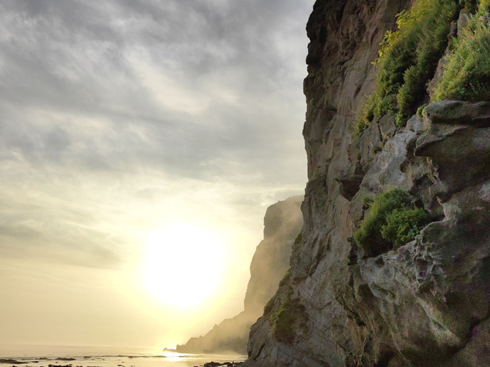 Виды на мыс Крильон