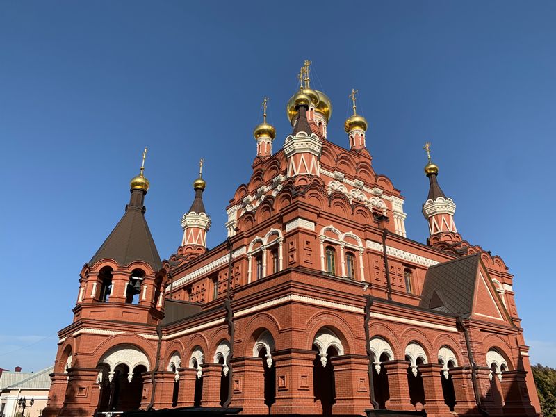 Групповая экскурсия по святыням Крыма — двум монастырям - групповая экскурсия в Севастополе на автобусе длительностью 8 часов с количеством участников до 17 человек со скидкой 10% цена экскурсии 2700₽