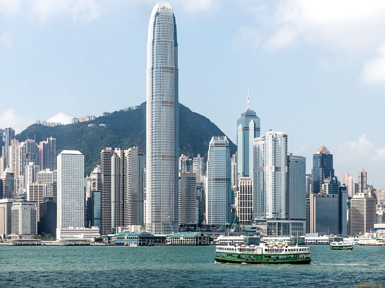 Услуги консьерж-сервиса: "свой человек" в Гонконге - индивидуальная экскурсия в Гонконге пешком длительностью 11 часов с количеством участников до 6 человек со скидкой 30% цена экскурсии 70$