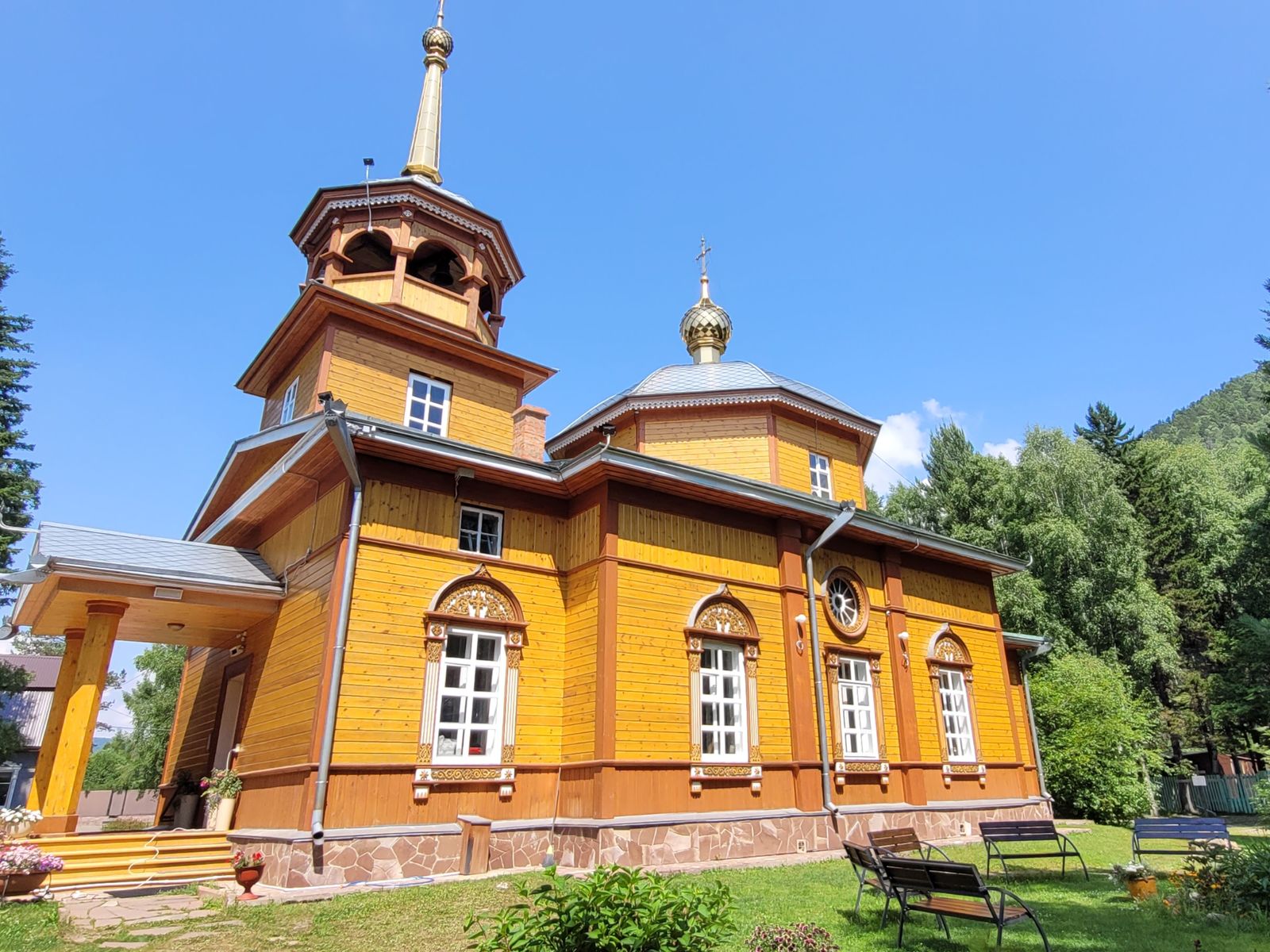 Свято-Никольский храм