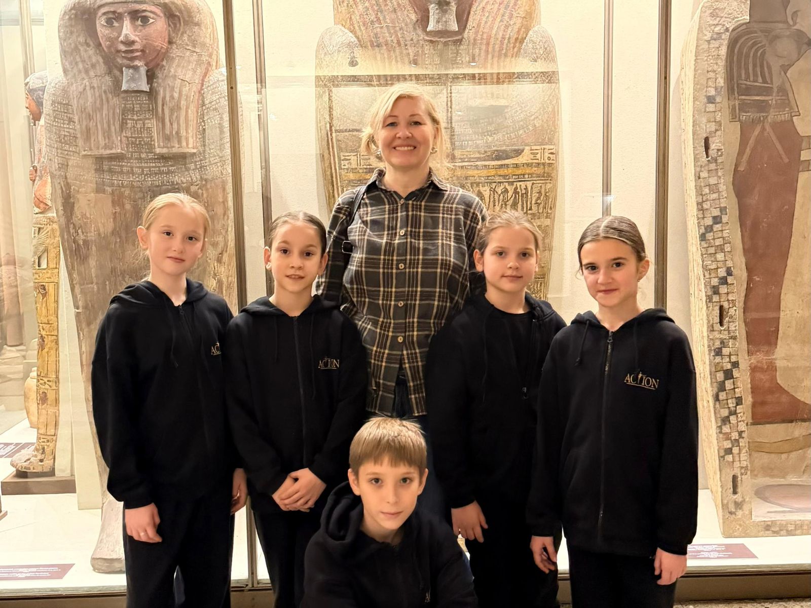 С экскурсантами