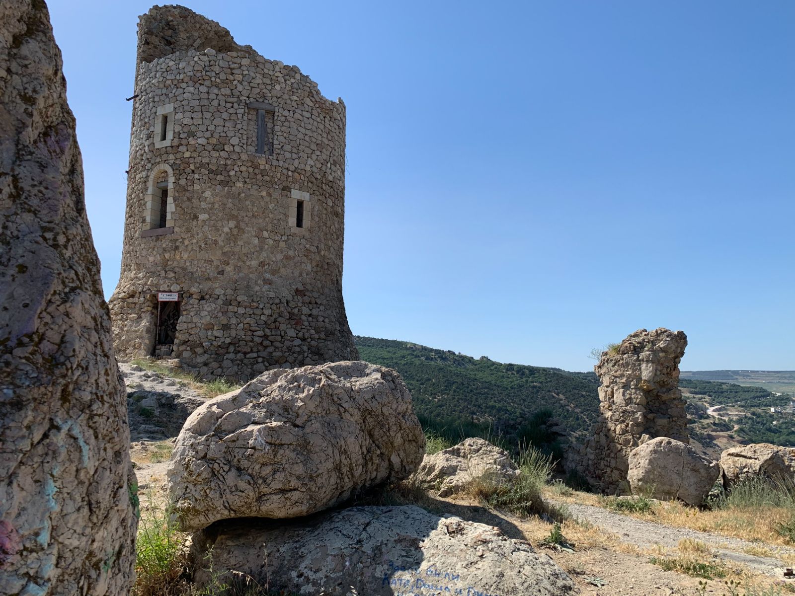 Генуэзская крепость Чембало