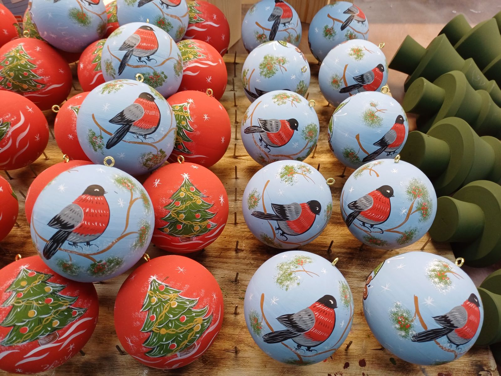 Новогодние шары фабрики "Городецкая роспись"