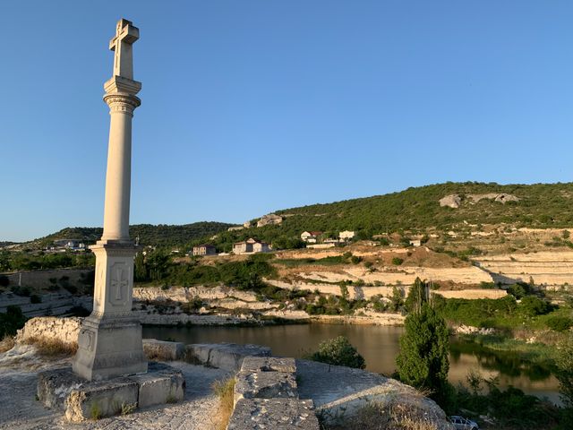 Групповая экскурсия из Севастополя по знаковым локациям Инкермана