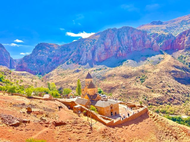 История, вино и монастыри: экскурсия в Хор Вирап, Арени, Нораванк