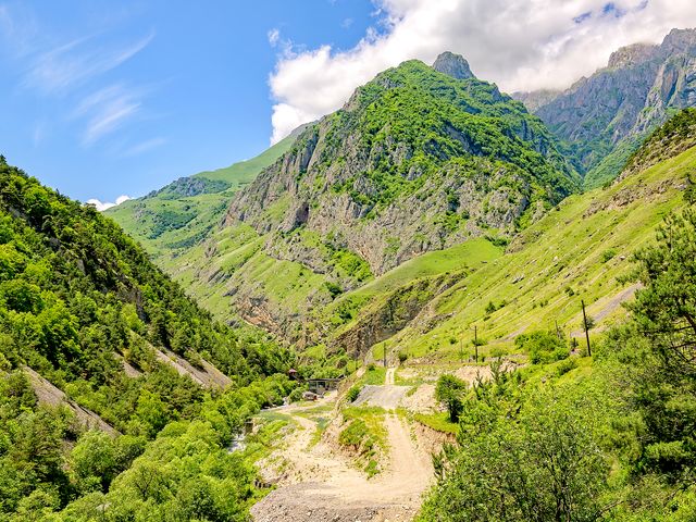 Групповая обзорная экскурсия из Владикавказа в Цейское ущелье — фото 2