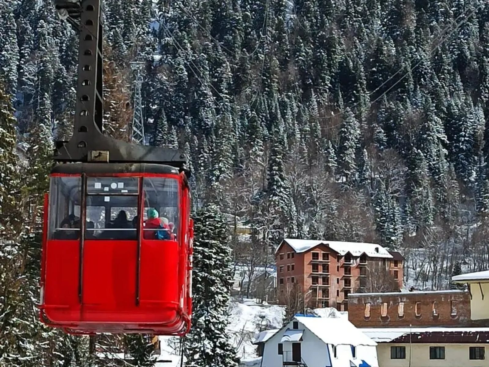 Канатка Домбай