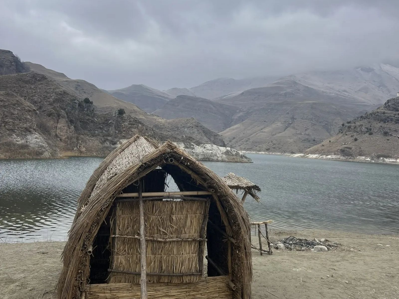 На озере гижгит снимали фильм