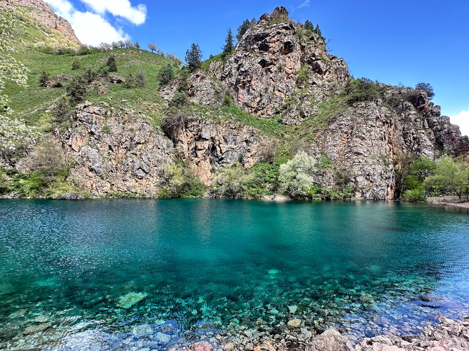 Бирюза и камень