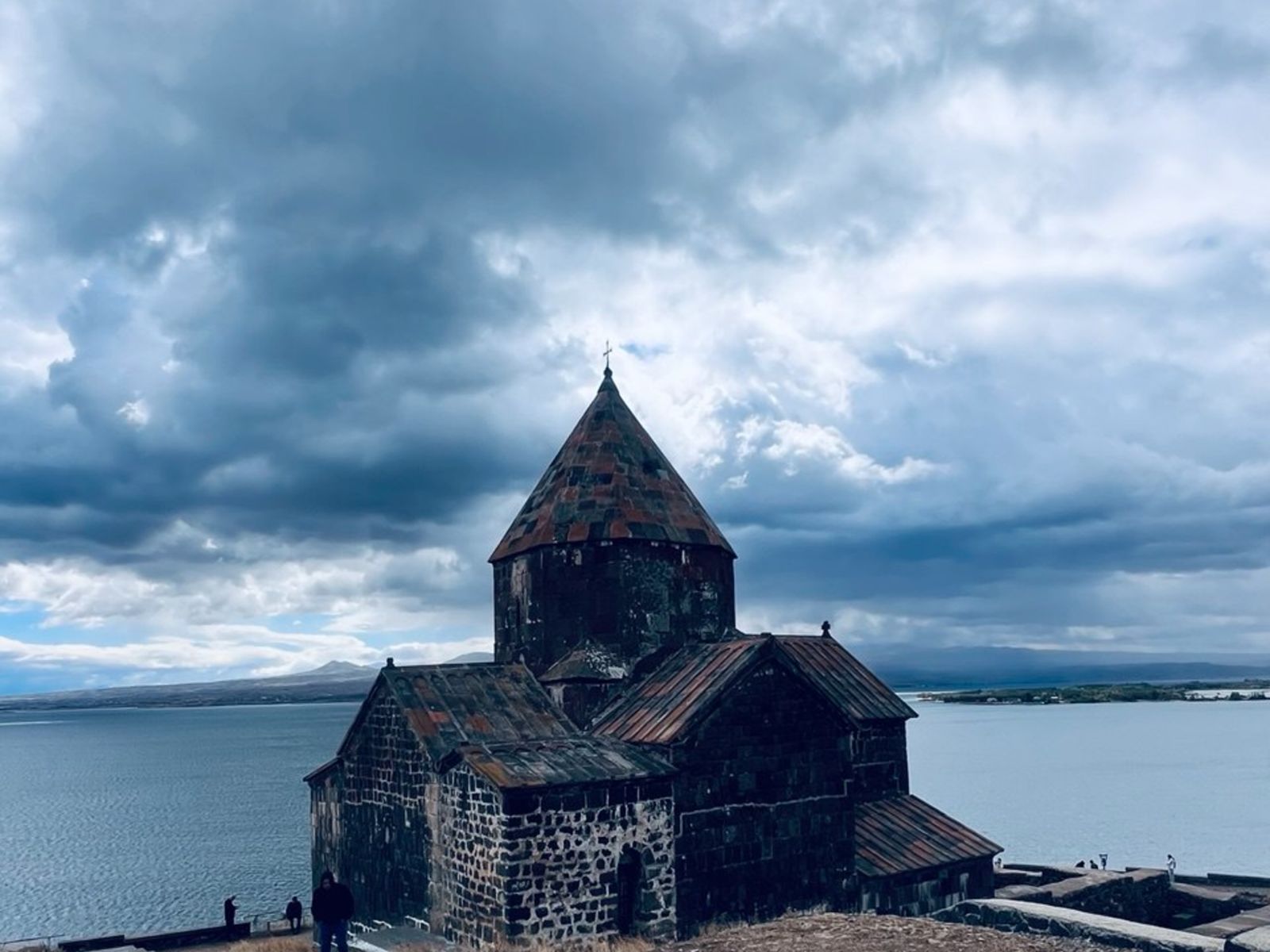 Виды Севана