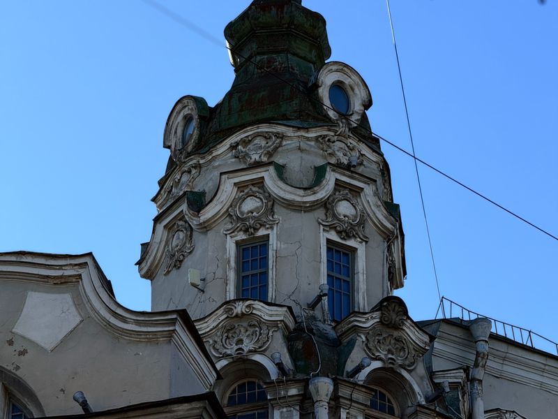 Австрийские башни в самом сердце Петербурга