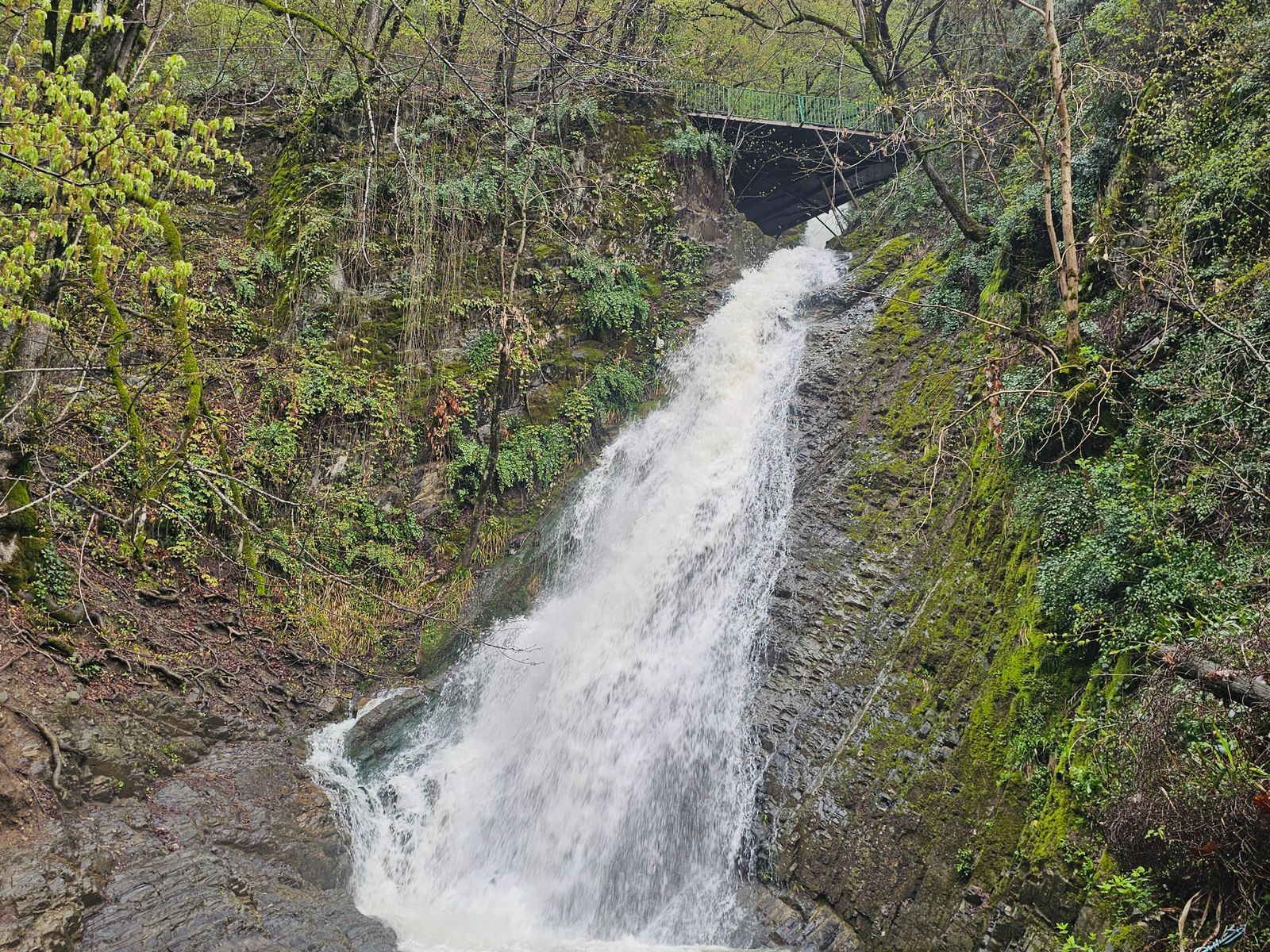 Водопад 7 красавиц