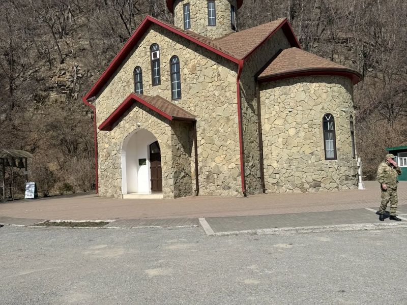Храм