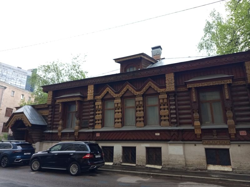 Дом Пороховщикова