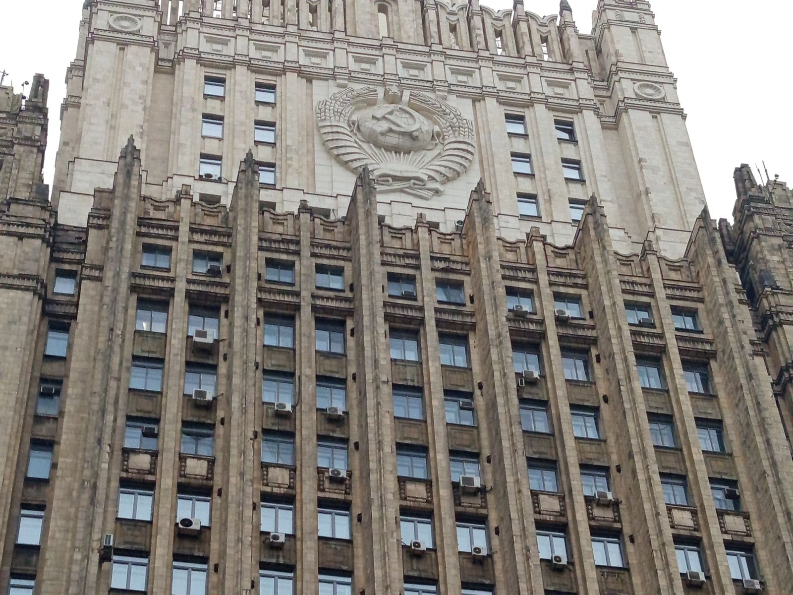 Высотка на Смоленской
