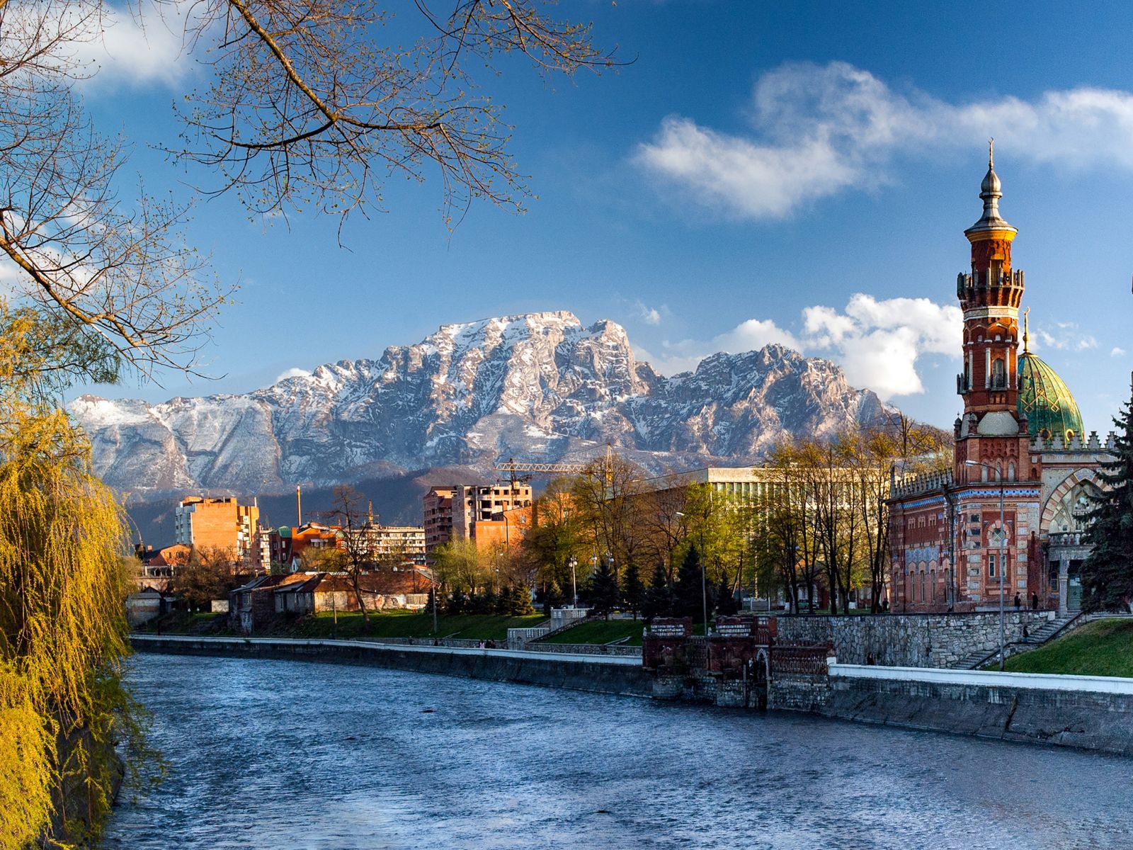 Суннитская мечеть