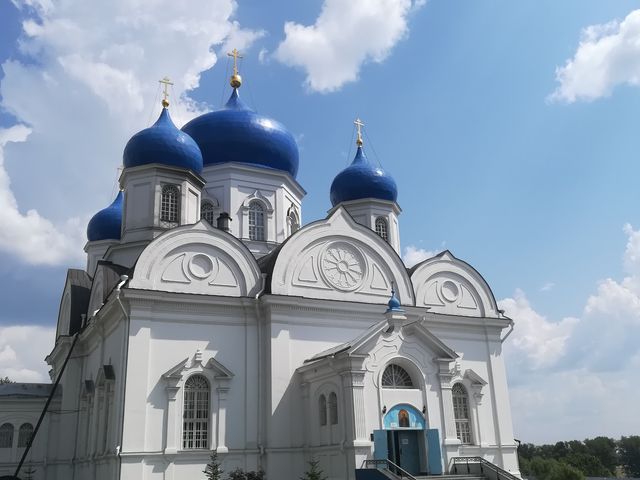 Обзорная пешая экскурсия "Архитектурные шедевры Боголюбово"