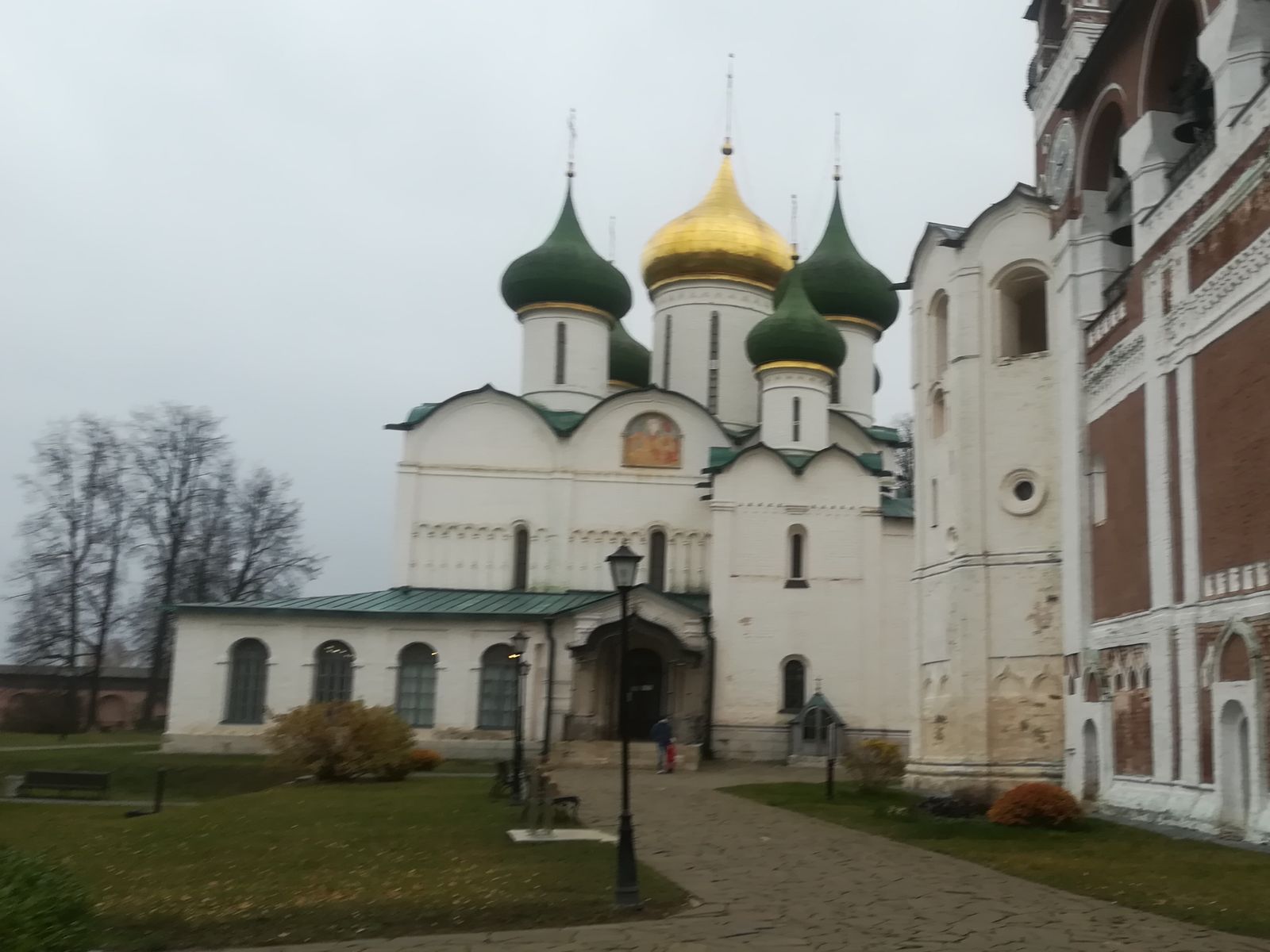 Храм