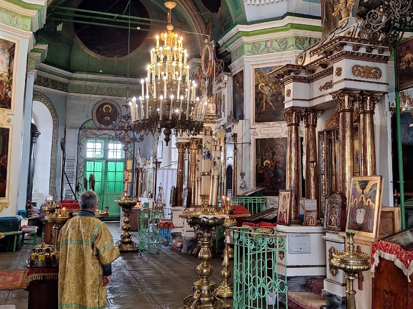 Храм в с. Быньги