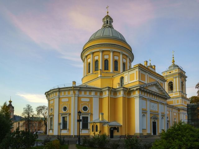 Обзорная экскурсия по Питеру в группе: старинные духовные святыни — фото 2