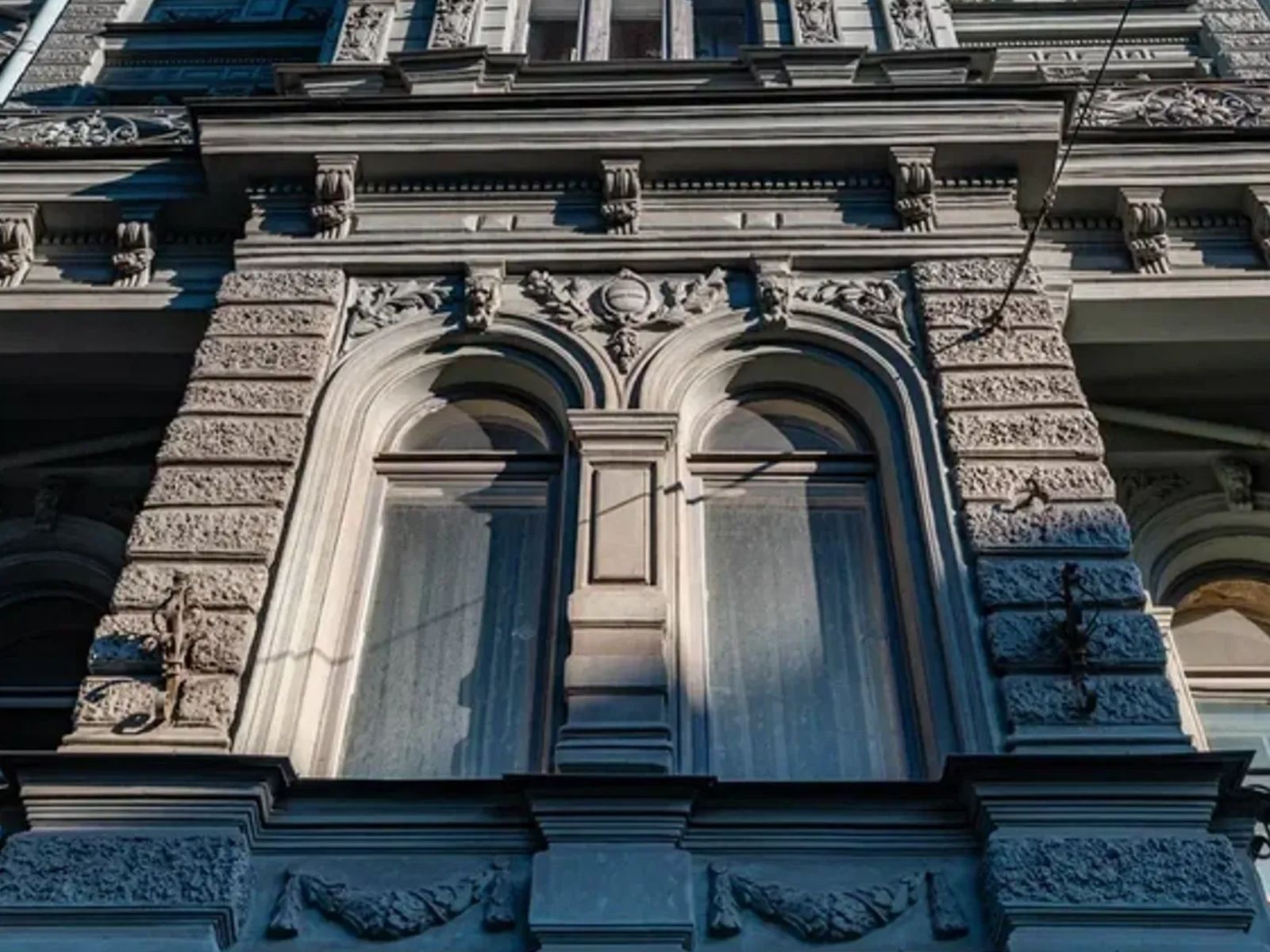 В СПб