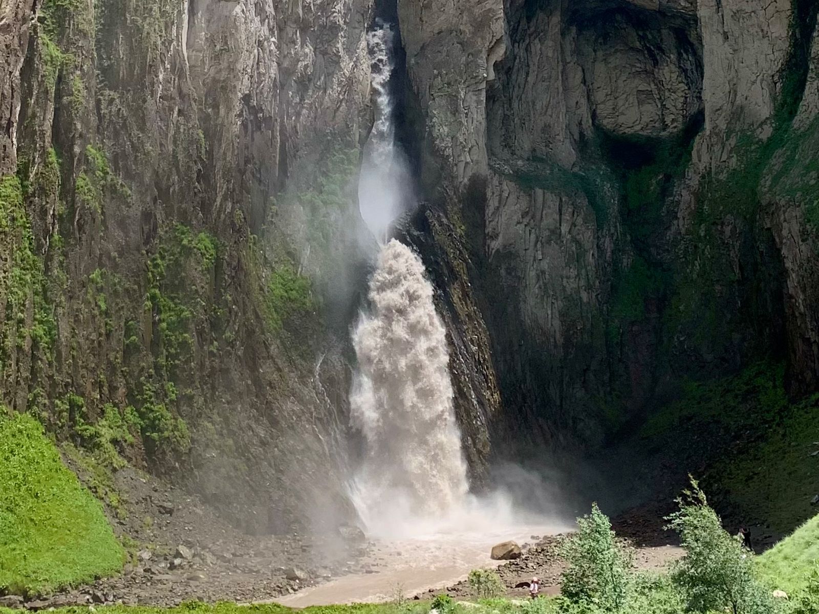 Водопад Каракая-Су