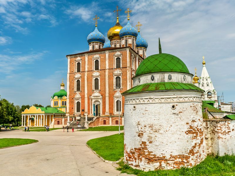 Индивидуальная экскурсия в Рязани: от Руси к России - индивидуальная экскурсия в Рязани на машине гостей длительностью 4 часа с количеством участников до 4 человек цена экскурсии 12420₽