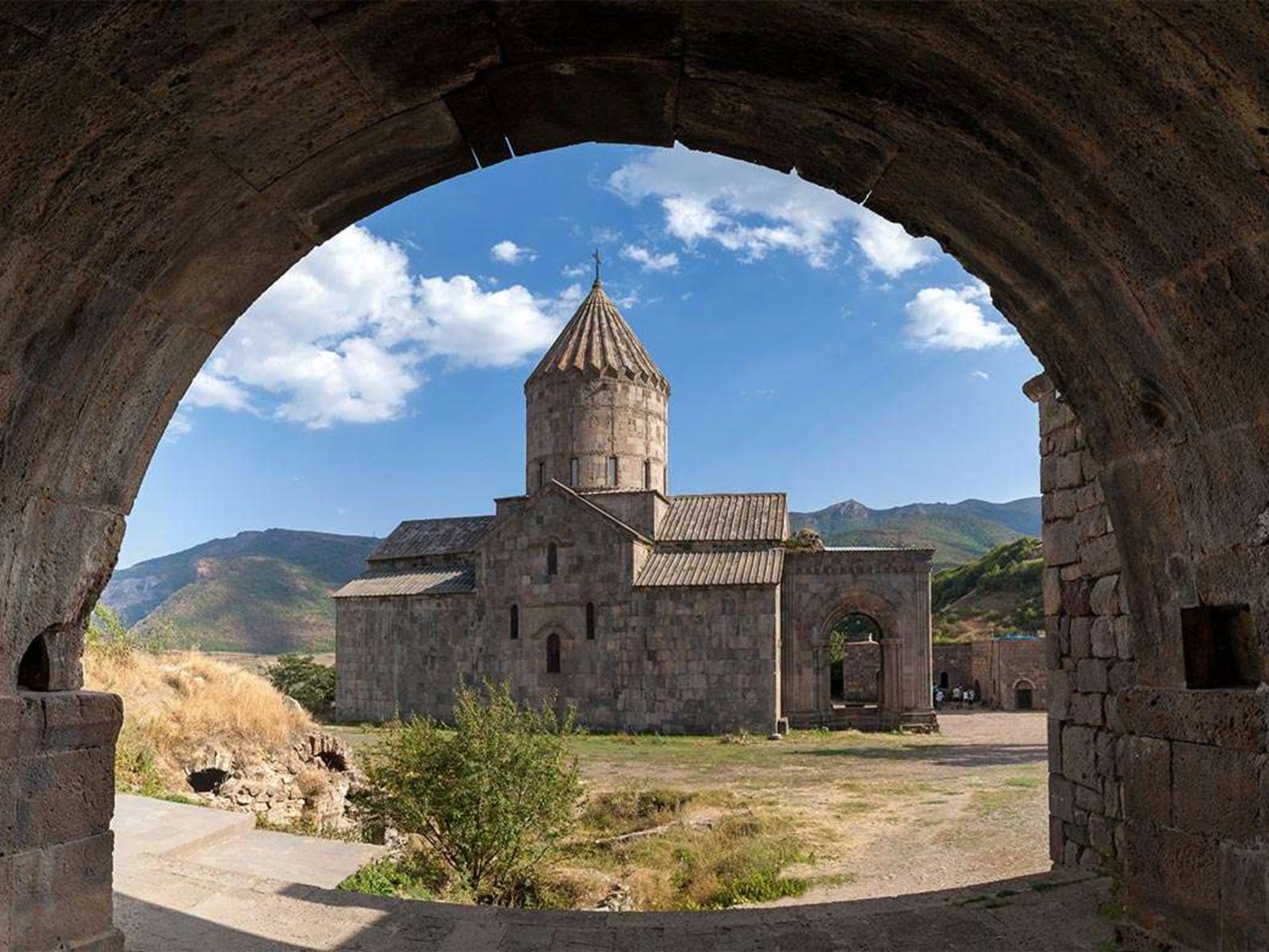 Татев