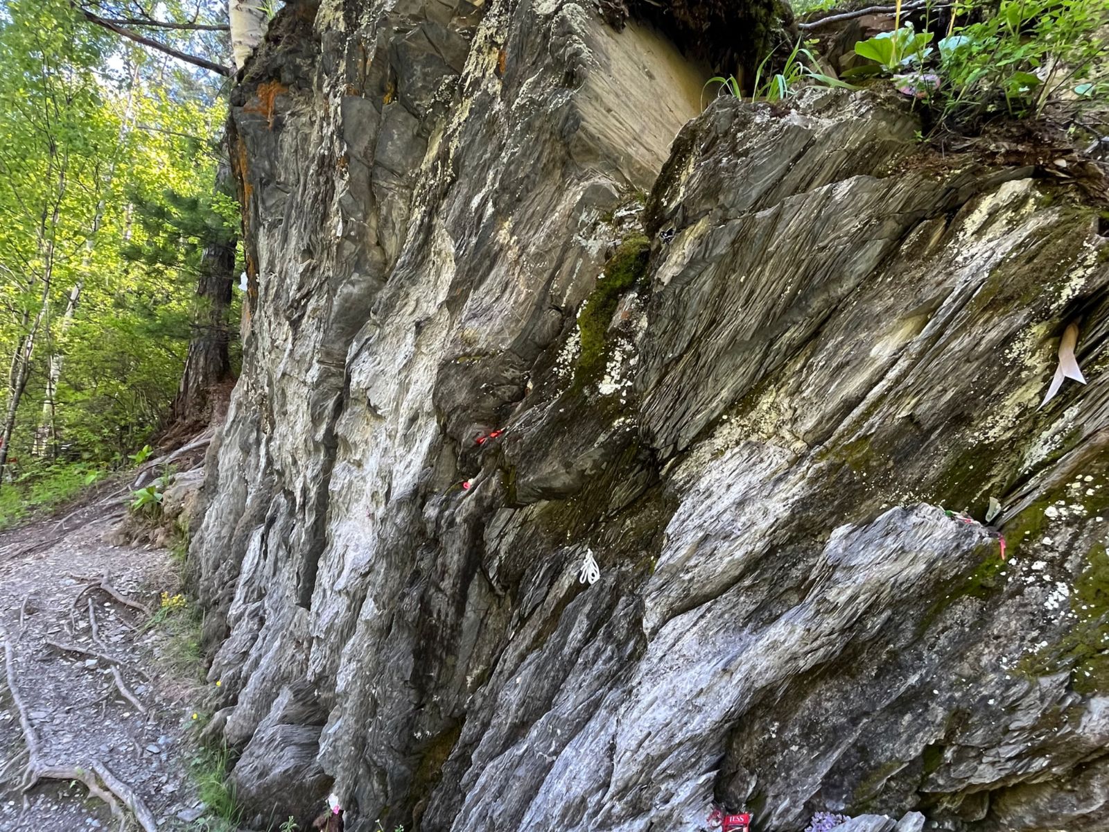Женский камень