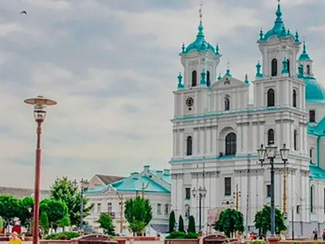Трансфер из Минска в Гродно с заездом в Лидский замок — фото 2