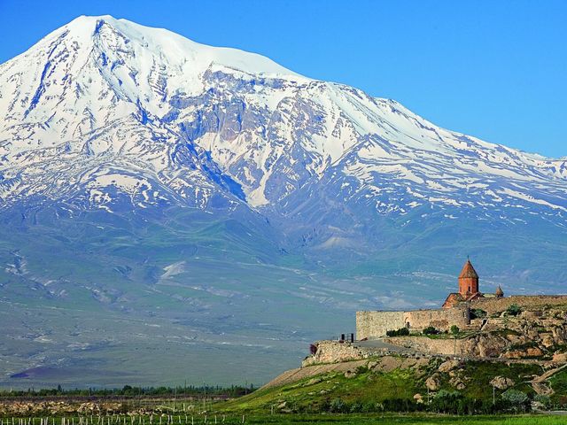 Индивидуальный обзорный тур из Еревана по Южной Армении на 2 дня