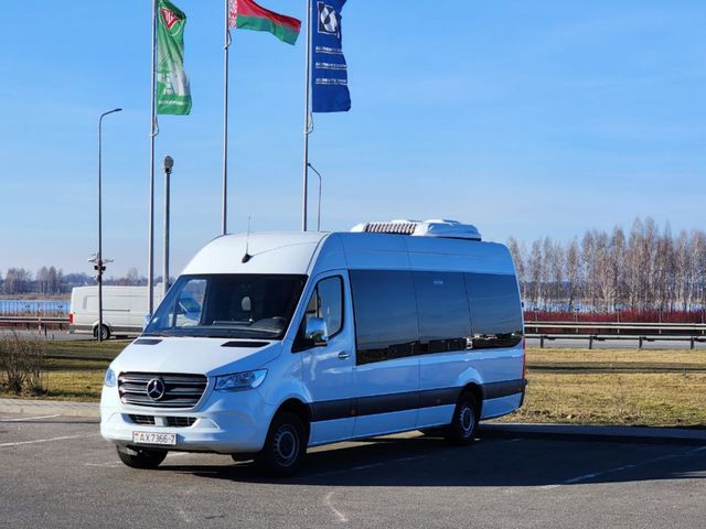 2 дня в Беларуси: экскурсия в Минске + трансфер в Несвиж и Мир