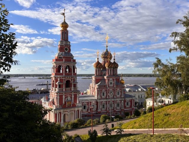 Экскурсия по Рождественке и Миллионке: фасад и изнанка города