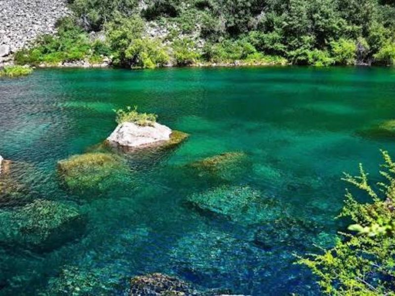 Экскурсия на Нефритовое озеро — горная прогулка и отдых у воды - индивидуальная экскурсия в Ташкенте на машине гида длительностью 8 часов с количеством участников до 4 человек цена экскурсии 260€