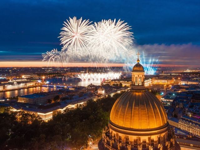 Групповая экскурсия "Алые паруса" – одно из главных событий июня" — фото 2