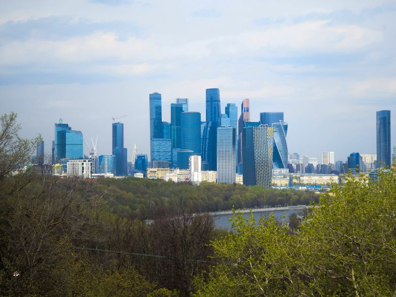 Вид со смотровой площадки Воробьёвы горы