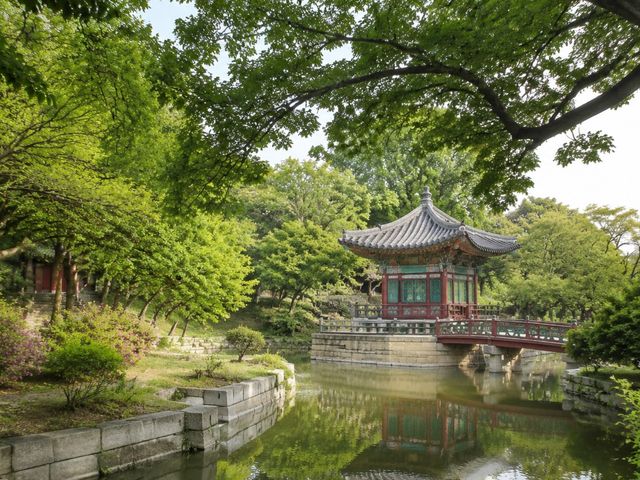 Экскурсия в Секретный сад — место отдыха королевской семьи — фото 2