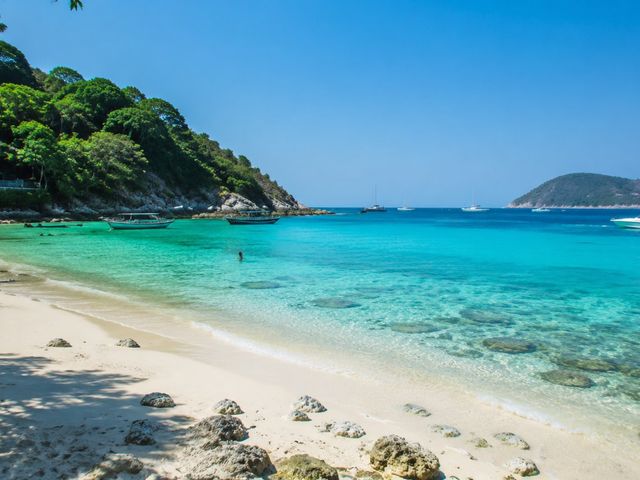 Экскурсия с Пхукета на острова Рача-Яй и Коралловый в мини-группе — фото 2