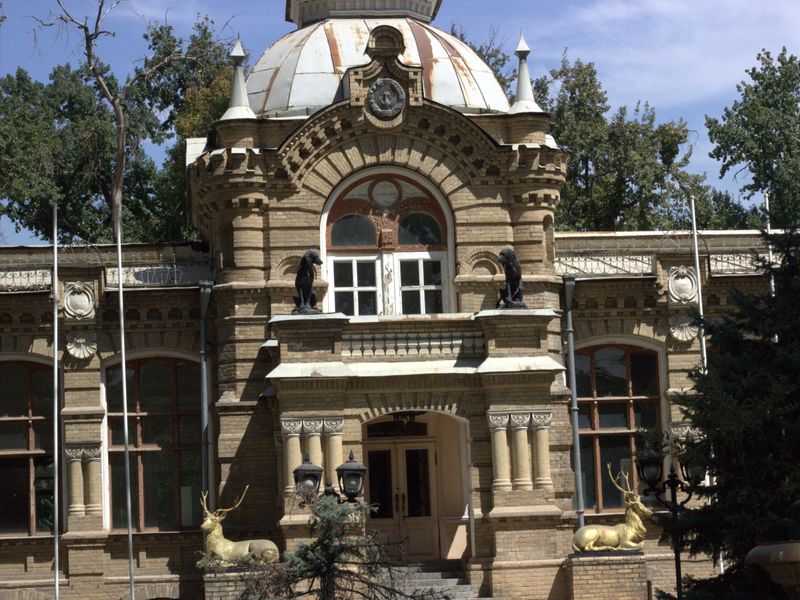 Экскурсия по историческим местам Ташкента. Русский Туркестан - индивидуальная экскурсия в Ташкенте на машине гида длительностью 5 часов с количеством участников до 4 человек со скидкой 5% цена экскурсии 152€