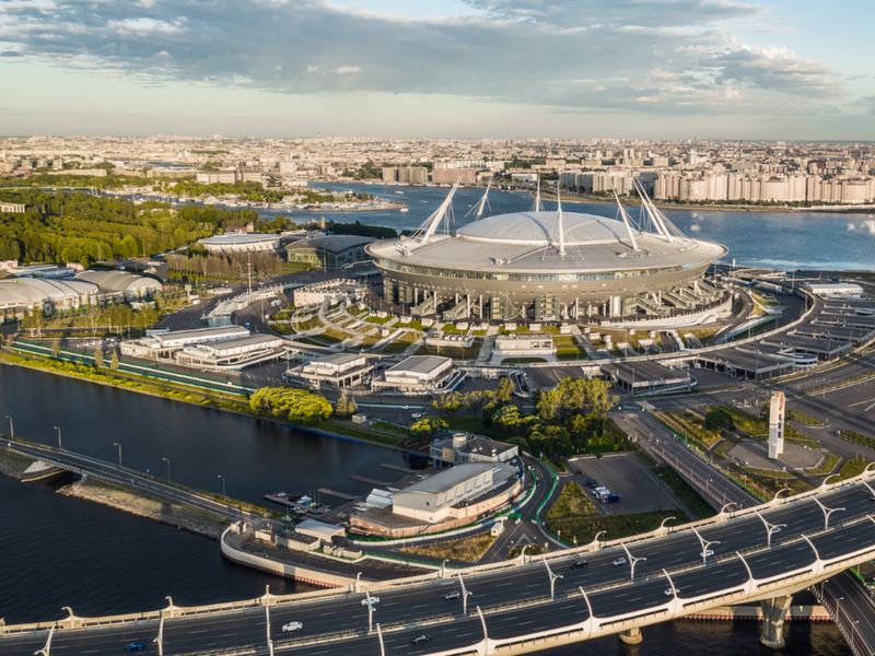 Авторская групповая экскурсия "Новая география Петербурга" - групповая экскурсия в Санкт-Петербурге на автобусе длительностью 5 часов с количеством участников более 20 человек цена экскурсии 1200₽