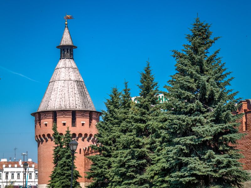Индивидуальная экспресс-экскурсия по Тульскому кремлю - индивидуальная экскурсия в Туле пешком длительностью 1 час с количеством участников до 5 человек цена экскурсии 5700₽