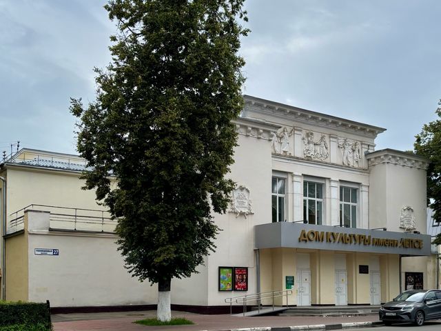 Женщины, заводы, дворы: обзорная экскурсия о советском Подольске — фото 3